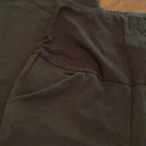 Oh! Mamma Maternity Dress Pants Size M, 8” Waistband, Stylish Dark Grey/Black - Picture 5 of 8